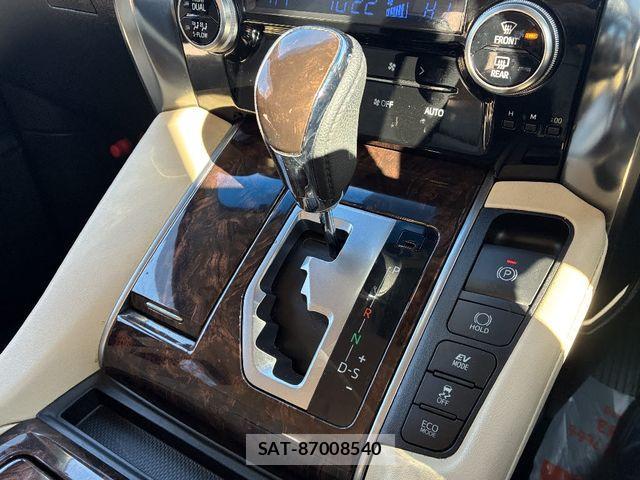 Toyota ALPHARD HYBRID 2018-12 3831471-12