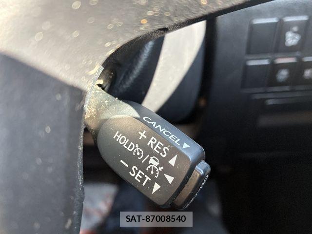 Toyota ALPHARD HYBRID 2018-12 3831471-14