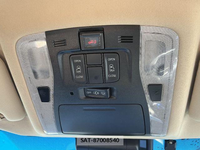 Toyota ALPHARD HYBRID 2018-12 3831471-18
