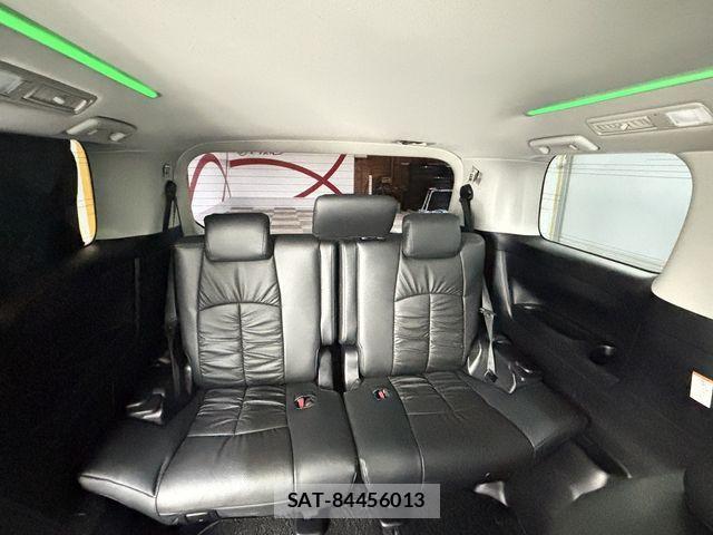 Toyota ALPHARD HYBRID 2020-05 3903440-10