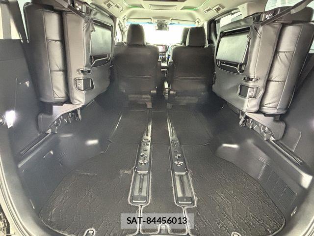 Toyota ALPHARD HYBRID 2020-05 3903440-11