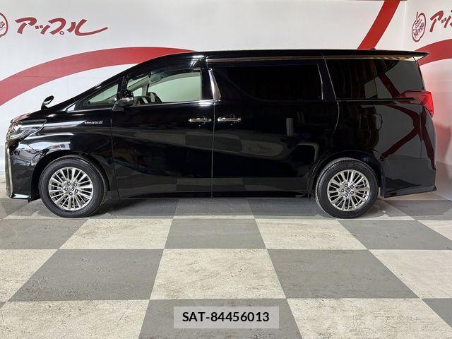 Toyota ALPHARD HYBRID 2020-05 3903440-2