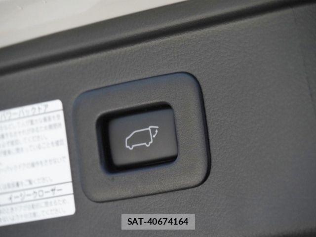 Toyota ALPHARD HYBRID 2021-05 3903437-17