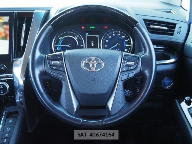 Toyota ALPHARD HYBRID 2021-05 3903437-18