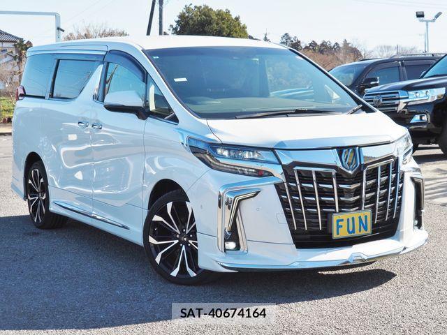 Toyota ALPHARD HYBRID 2021-05 3903437-2
