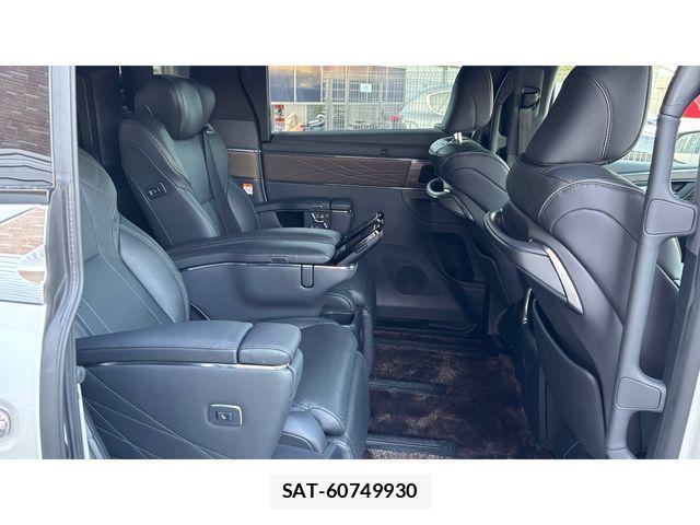 Toyota ALPHARD HYBRID 2024-07 3932988-13