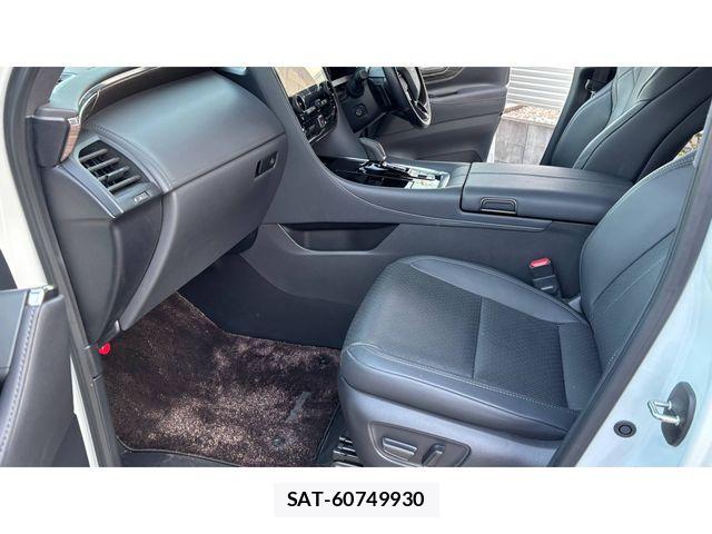 Toyota ALPHARD HYBRID 2024-07 3932988-15