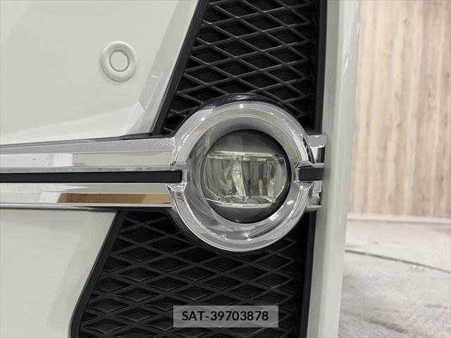 Toyota ALPHARD HYBRID 2017-04 4037894-26