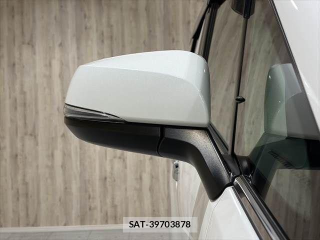 Toyota ALPHARD HYBRID 2017-04 4037894-27