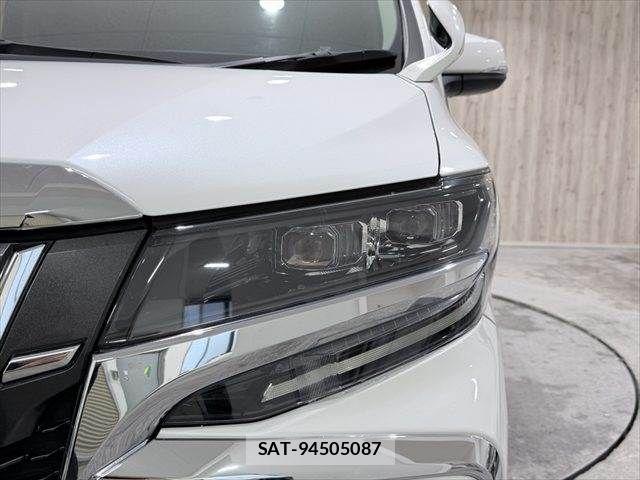 Toyota ALPHARD HYBRID 2019-07 4174353-24