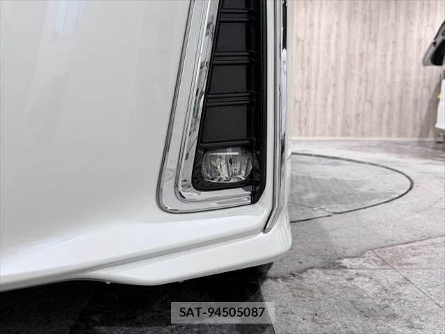 Toyota ALPHARD HYBRID 2019-07 4174353-26
