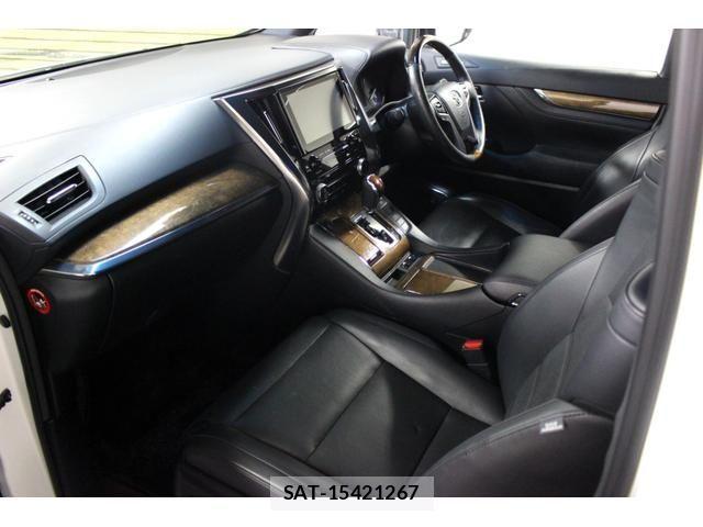 Toyota ALPHARD HYBRID 2016-03 4239443-9