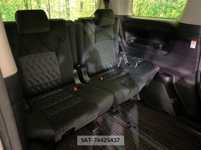 Toyota ALPHARD HYBRID 2021-02 4369651-9