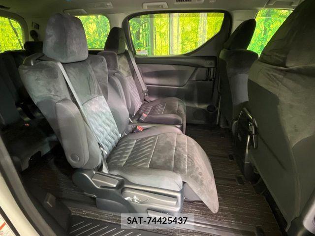 Toyota ALPHARD HYBRID 2021-02 4369651-8