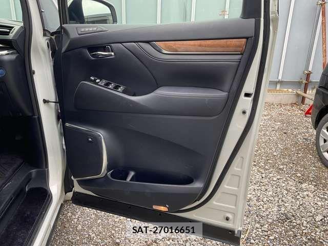 Toyota ALPHARD HYBRID 2015-12 4391498-12