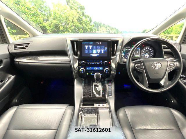 Toyota ALPHARD HYBRID 2019-12 4586153-1