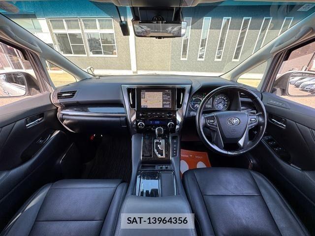 Toyota ALPHARD HYBRID 2021-01 4586156-11
