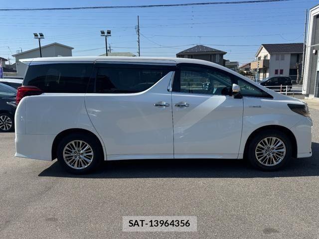 Toyota ALPHARD HYBRID 2021-01 4586156-4