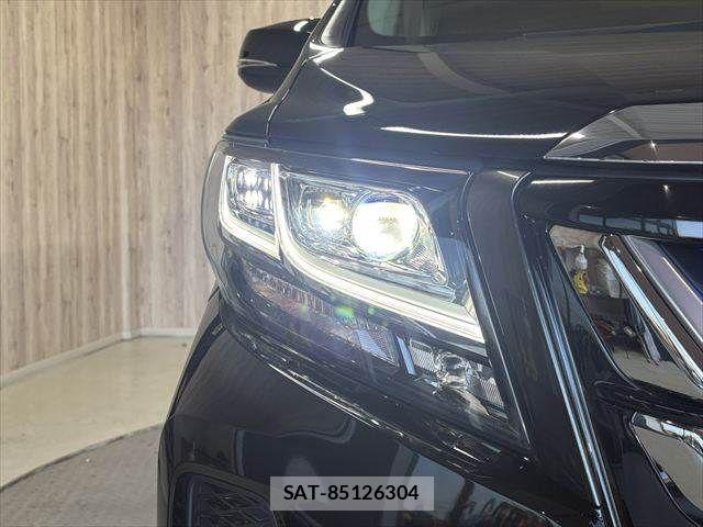 Toyota ALPHARD HYBRID 2017-06 4586161-12