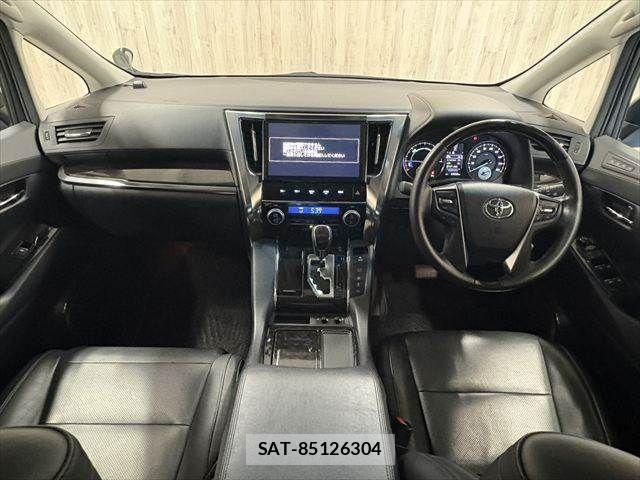 Toyota ALPHARD HYBRID 2017-06 4586161-2