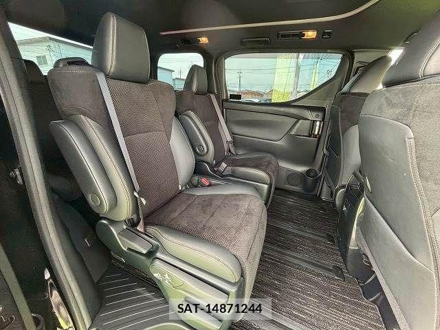 Toyota ALPHARD HYBRID 2020-09 4750877-12