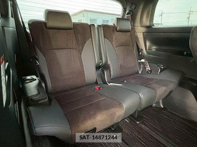 Toyota ALPHARD HYBRID 2020-09 4750877-13