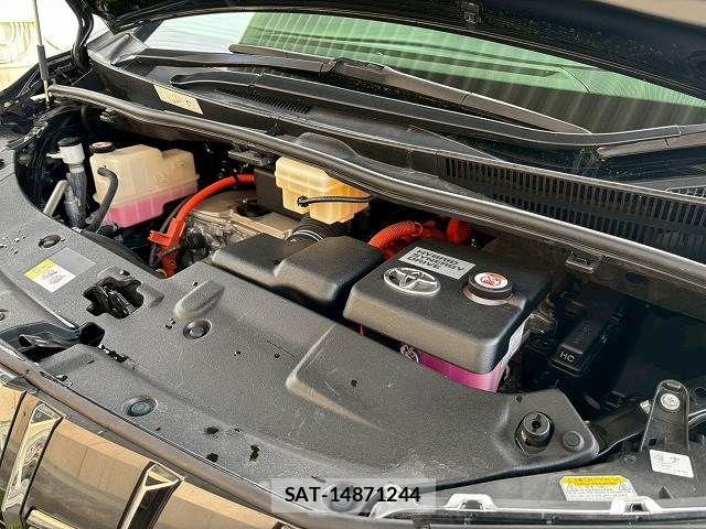 Toyota ALPHARD HYBRID 2020-09 4750877-17