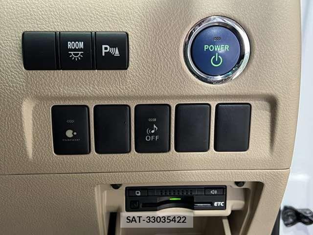Toyota ALPHARD HYBRID 2014-03 4927509-6