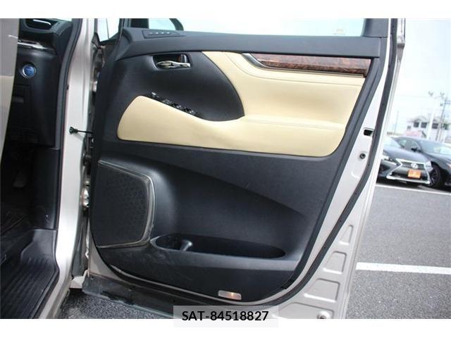 Toyota ALPHARD HYBRID 2020-09 5859878-20