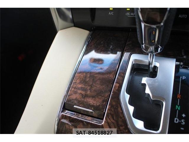 Toyota ALPHARD HYBRID 2020-09 5859878-26
