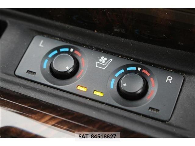 Toyota ALPHARD HYBRID 2020-09 5859878-4