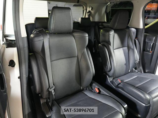 Toyota ALPHARD HYBRID 2019-11 5859871-20