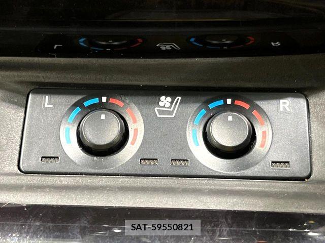 Toyota ALPHARD HYBRID 2018-05 5859870-7