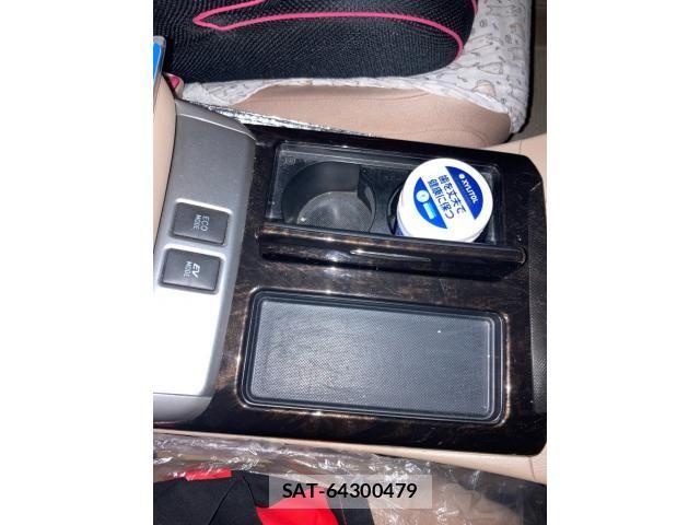 Toyota ALPHARD HYBRID 2012-01 5859884-22