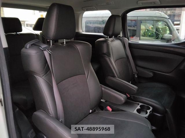 Toyota ALPHARD HYBRID 2019-03 5859877-24