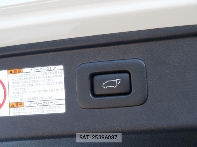Toyota ALPHARD HYBRID 2023-01 6008572-17