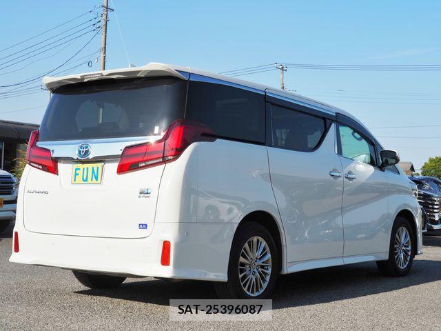 Toyota ALPHARD HYBRID 2023-01 6008572-4