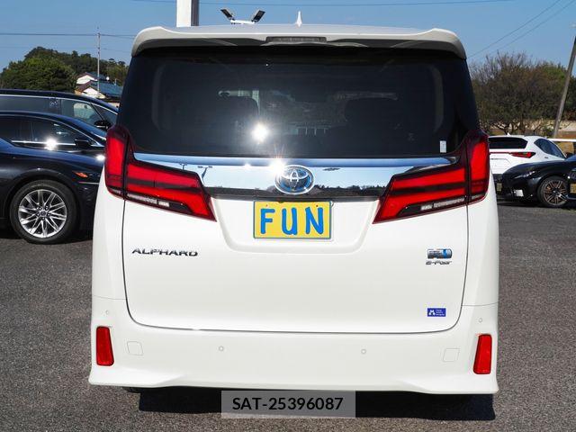 Toyota ALPHARD HYBRID 2023-01 6008572-6