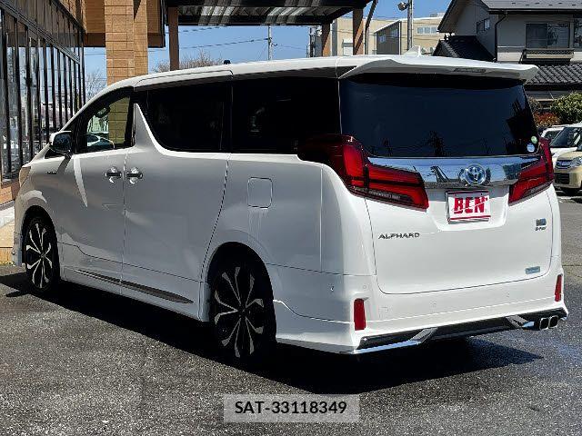 Toyota ALPHARD HYBRID 2020-04 6008573-9