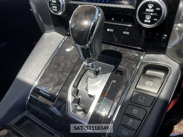 Toyota ALPHARD HYBRID 2020-04 6008573-19