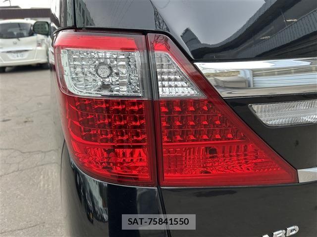Toyota ALPHARD HYBRID 2014-03 6211131-10