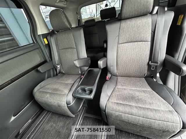 Toyota ALPHARD HYBRID 2014-03 6211131-24