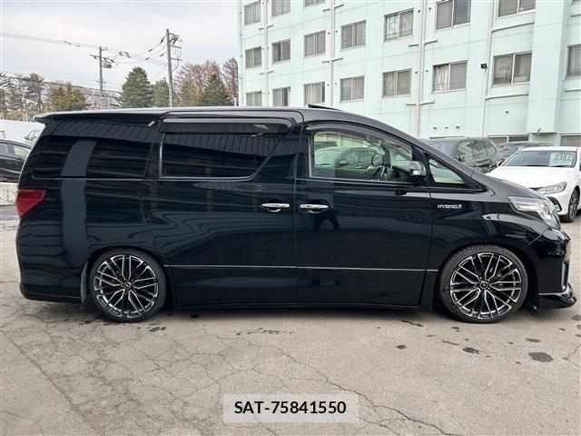 Toyota ALPHARD HYBRID 2014-03 6211131-2