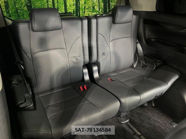 Toyota ALPHARD HYBRID 2018-04 6241848-9