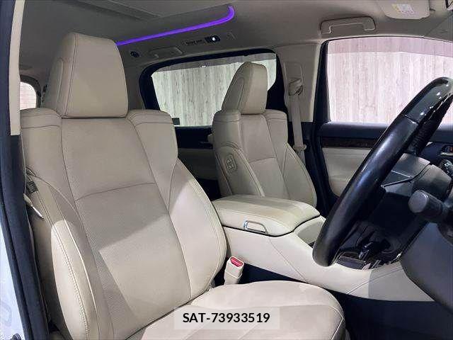 Toyota ALPHARD HYBRID 2018-03 6241856-8