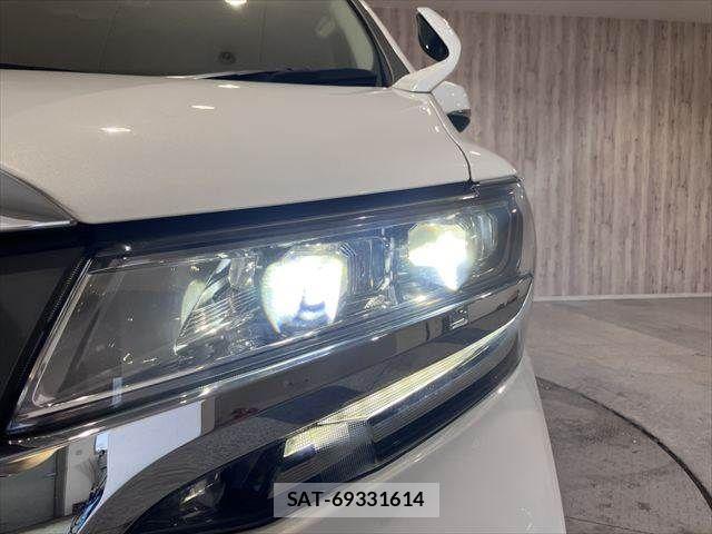 Toyota ALPHARD HYBRID 2019-01 6241861-12
