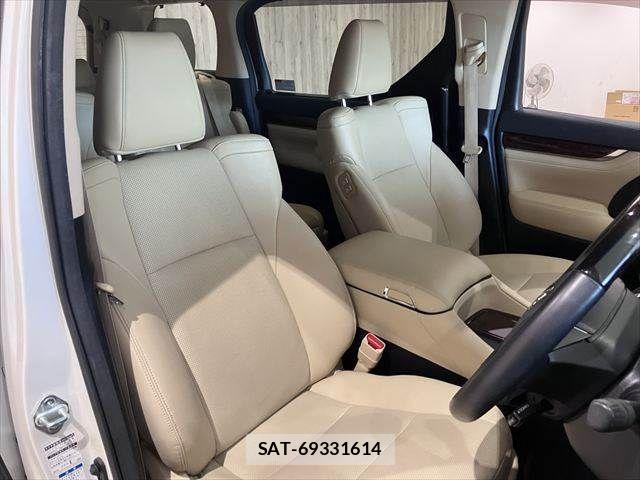 Toyota ALPHARD HYBRID 2019-01 6241861-8