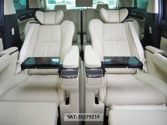 Toyota ALPHARD HYBRID 2020-04 6241831-12