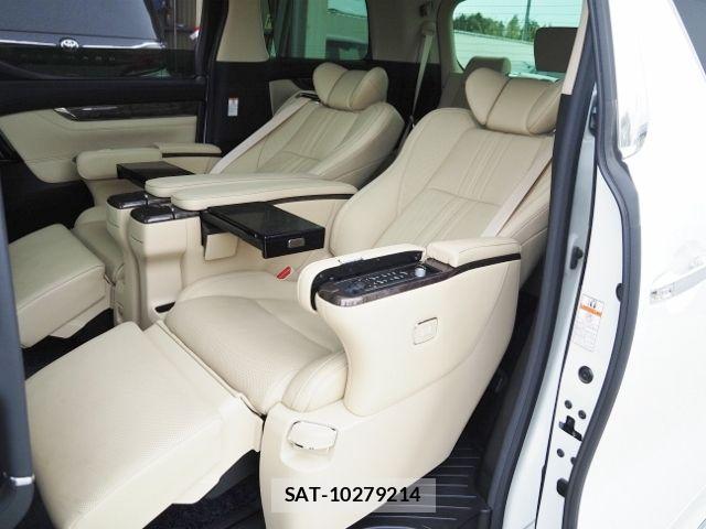 Toyota ALPHARD HYBRID 2020-04 6241831-14