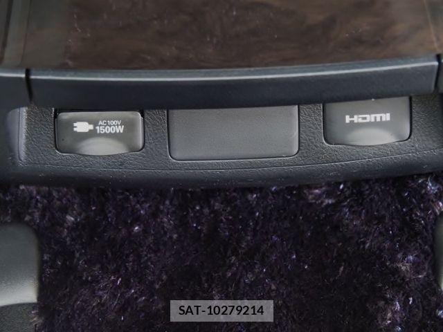 Toyota ALPHARD HYBRID 2020-04 6241831-15